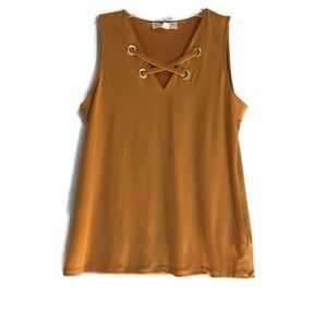 Michael Kors Blouse NWT Sleeveless Gold Womens Size Medium